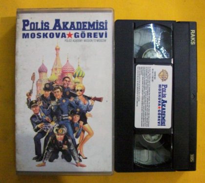 Polis Akademisi : Moskova Görevi (1994)  Orjinal Vhs  Kaset Film
