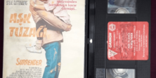 Aşk Tuzağı - Surrender (1987) Orjinal VHS  Kaset Film